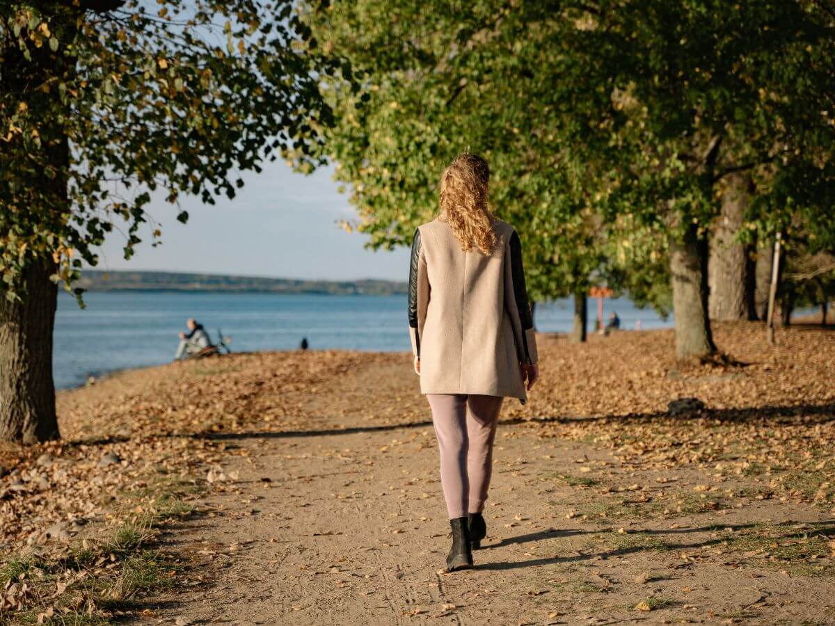 personas haciendo actividades recreativas al aire libre