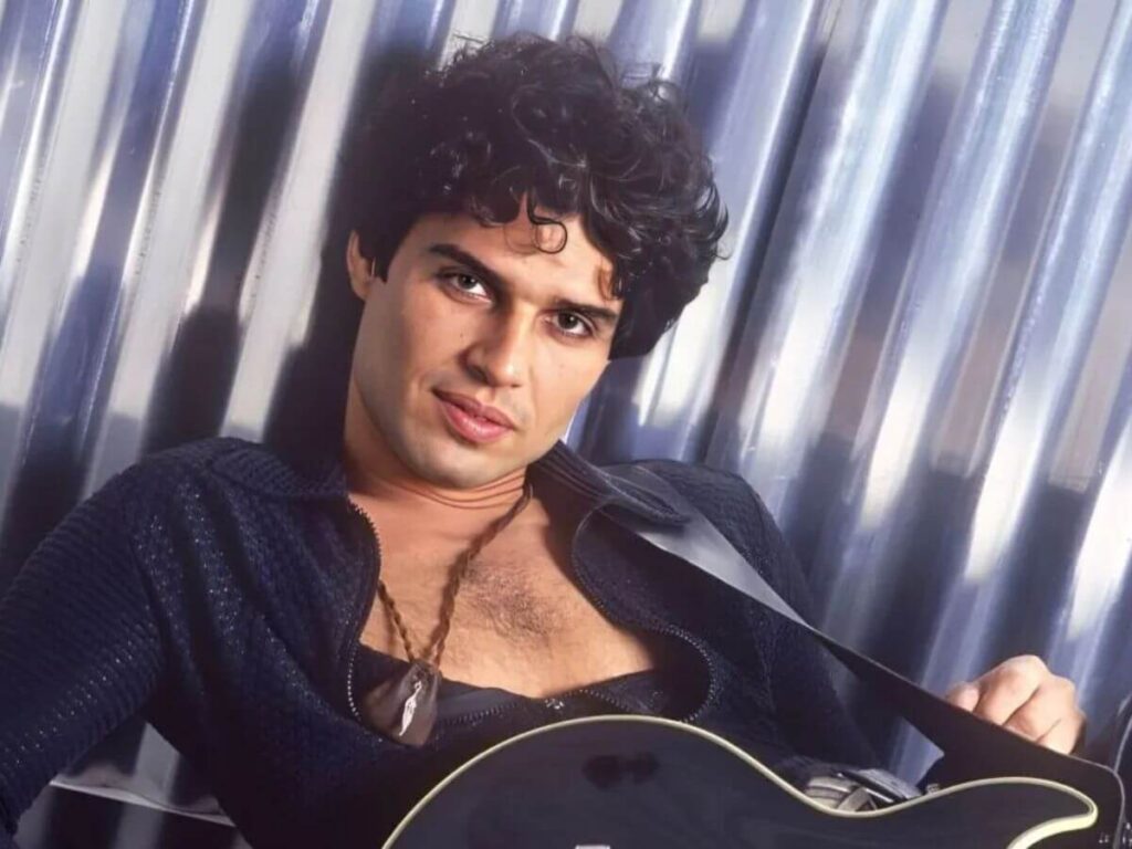 cantante peruano escenario